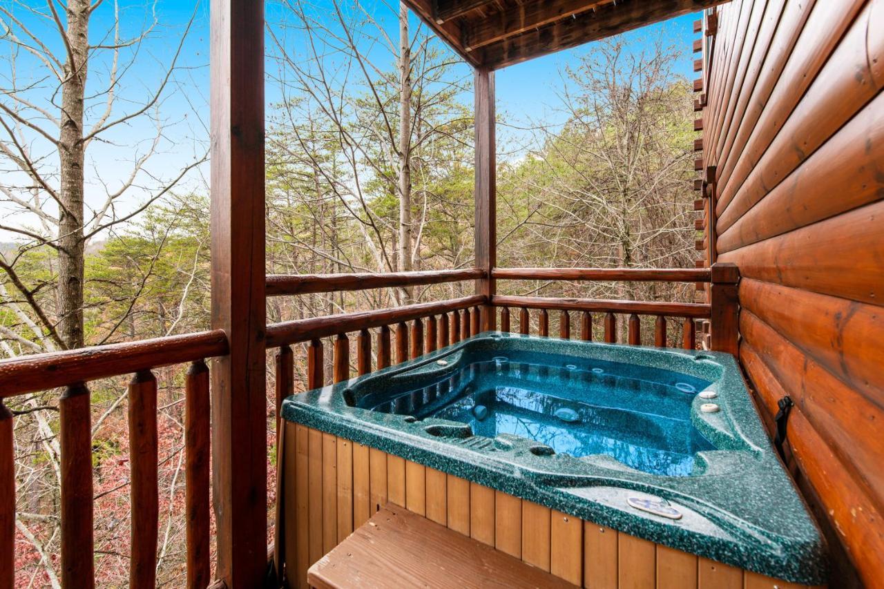 Grizzly Manor Villa Pigeon Forge Eksteriør bilde