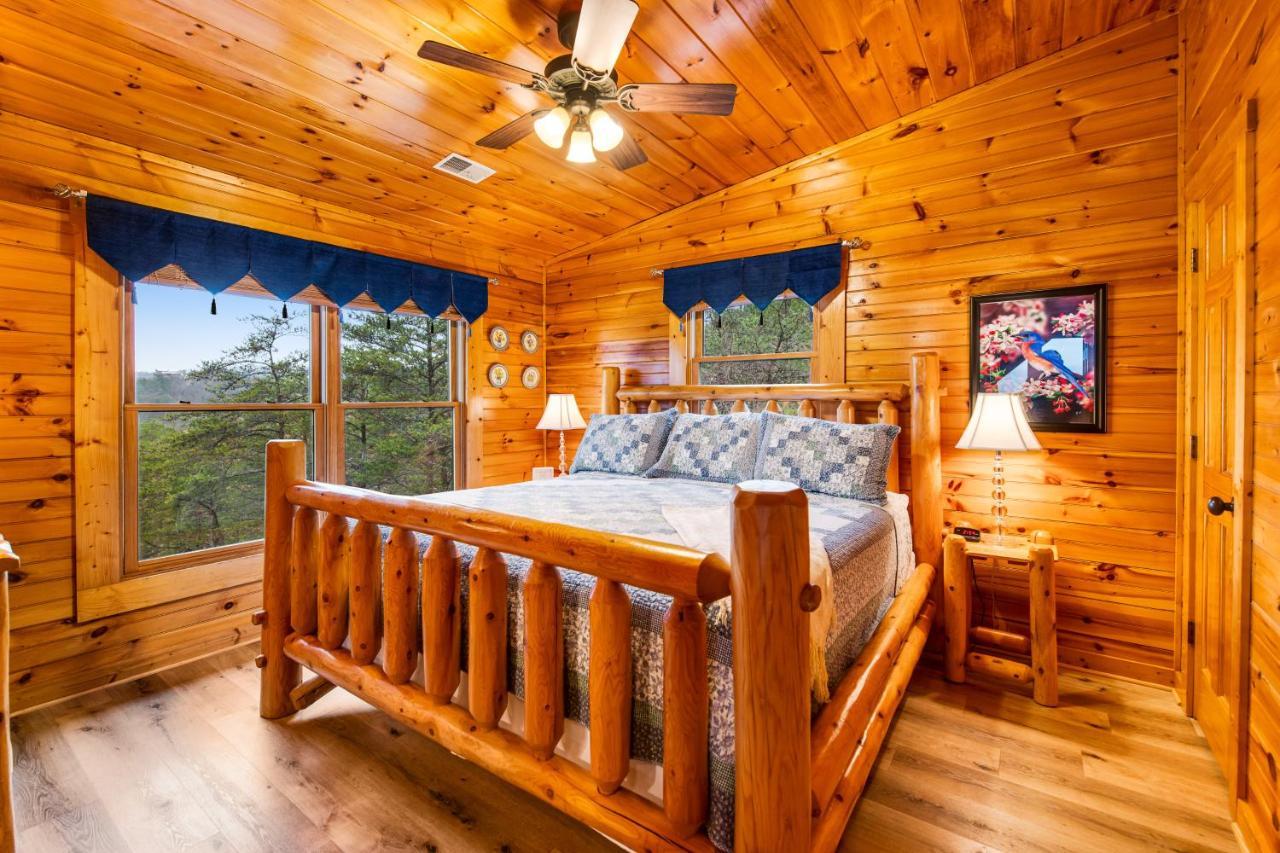 Grizzly Manor Villa Pigeon Forge Eksteriør bilde