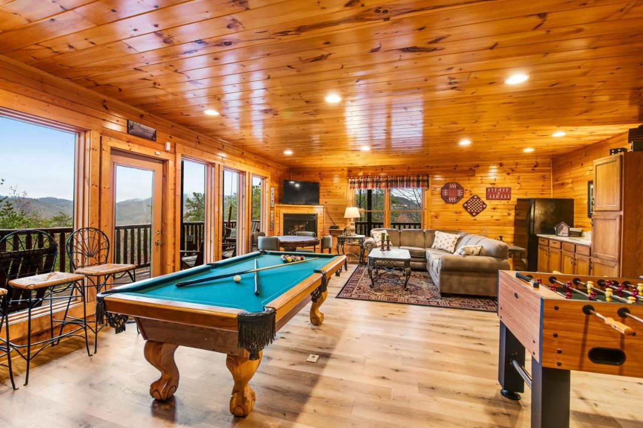 Grizzly Manor Villa Pigeon Forge Eksteriør bilde